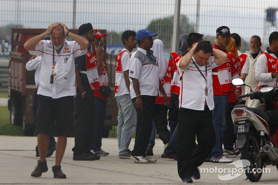 Team Gresini react to the news of Marco Simoncelli's passing