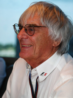 Bernie Ecclestone y Michael Schumacher, Mercedes GP Petronas