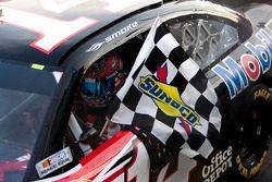 Tony Stewart, Stewart-Haas Racing Chevrolet takes the win