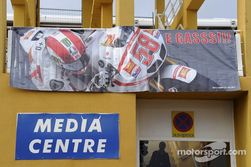 Un homenaje a Marco Simoncelli en el centro de los medios de comunicación