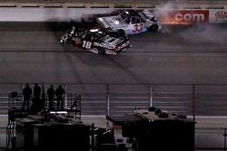 Kyle Busch takes out Ron Hornaday