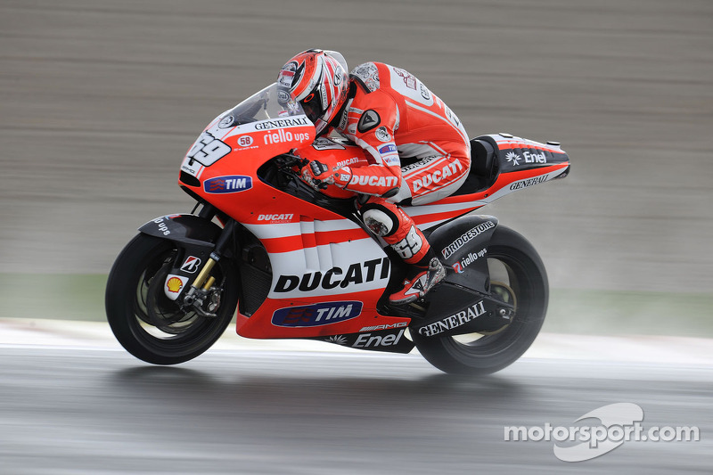 2011 (Desmosedici GP11)