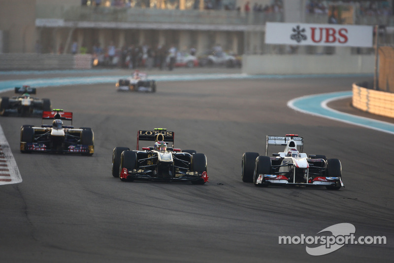 Vitaly Petrov, Lotus Renault GP y <b>Kamui Kobayashi</b>, Sauber F1 Team