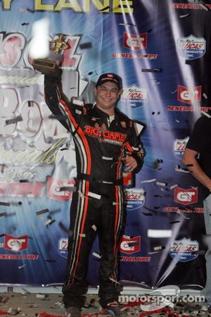 Kevin Swindell celebrates winning the 26th Lucas Oil Chili Bowl