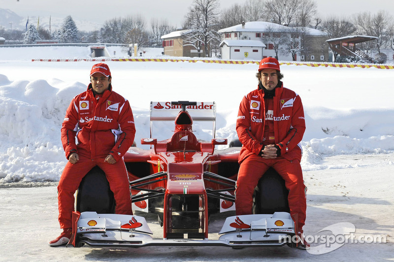 2012 - Ferrari - Fernando Alonso 278 X 122 Felipe Massa