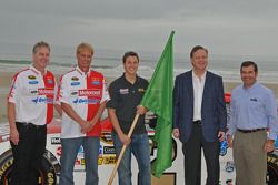 Eddie and Len Wood with Trevor Bayne and NASCAR CEO and chairman Brian France and Joie Chitwood III, DIS president
