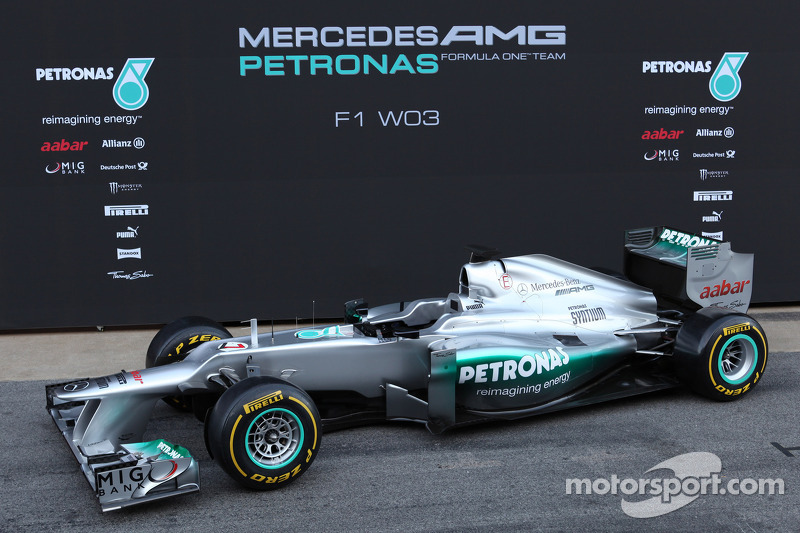 yeni Mercedes W03