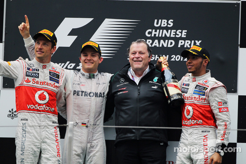 Podium: winnaar Nico Rosberg, Mercedes AMG F1, 2de Jenson Button, McLaren, 3de Lewis Hamilton, McLar