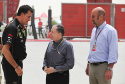 Jean Todt, FIA başkanı, ve Norman Howell, FIA Direktör, Communications (Right)