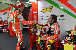 Nicky Hayden et Valentino Rossi