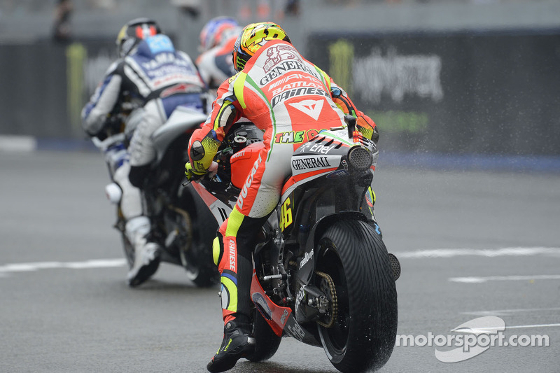 Valentino Rossi, Ducati Marlboro Team