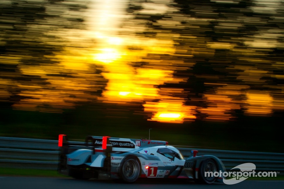 #1 Audi Sport Team Joest Audi R18 E-Tron Quattro: Marcel Fässler, Andre Lotterer, Benoit Tréluyer