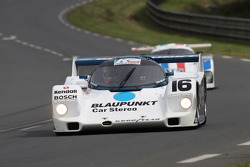 #16 Porsche 962: Zak Brown