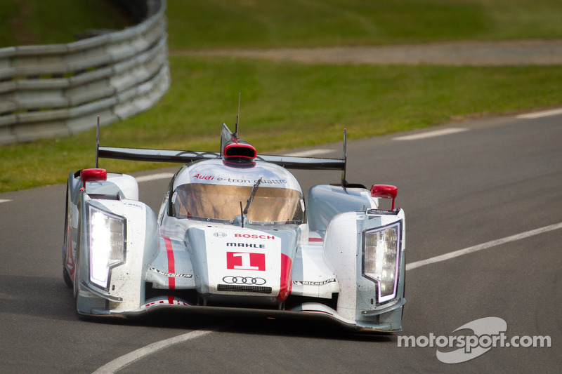 2012: Marcel Fässler, André Lotterer, Benoit Tréluyer, Audi R18 e-tron quattro
