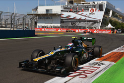 Vitaly Petrov, Caterham