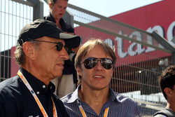 Jo Ramírez y Adrian Fernández
