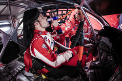 Sébastien Loeb teste la Citroën DS3 spécialement préparée pour les X-Games