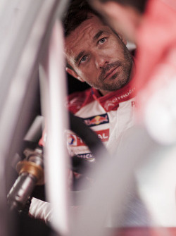 Sébastien Loeb teste la Citroën DS3 spécialement préparée pour les X-Games