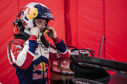 Sébastien Loeb teste la Citroën DS3 spécialement préparée pour les X-Games