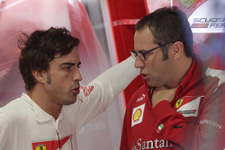 Fernando Alonso, Scuderia Ferrari with Stefano Domenicali, Scuderia Ferrari Sporting Director