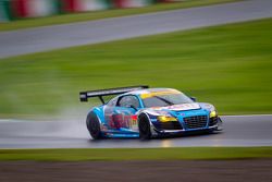 #21 Hitotsuyama Racing Audi R8 LMS: Cyndie Allemann, Akihiro Tsuzuki, Richard Lyons