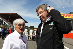 Bernie Ecclestone, and Ross Brawn, Mercedes GP, Technical Director