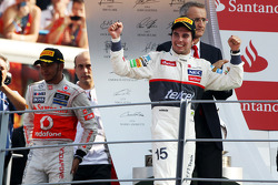 Podium: second place Sergio Perez, Sauber