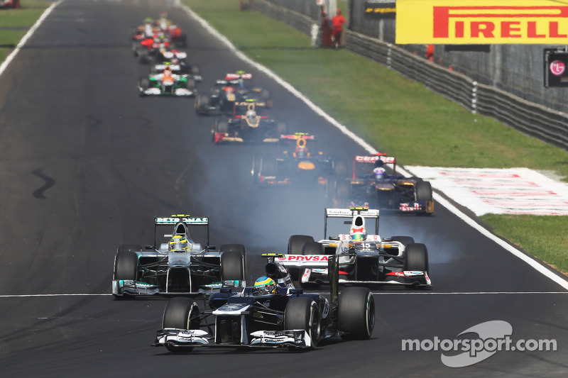 Bruno Senna, Williams lidera a Nico Rosberg, Mercedes AMG F1 y Sergio Perez, Sauber