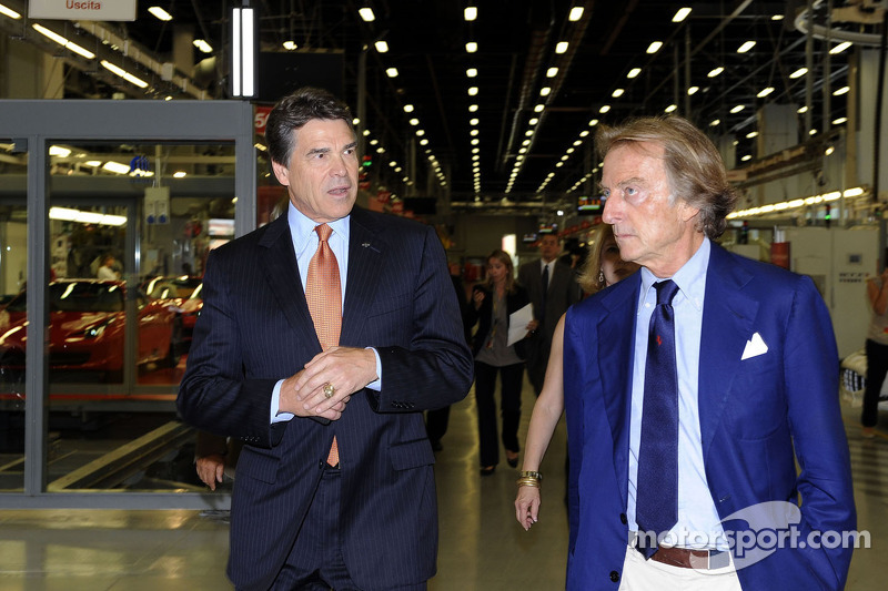 Texas Gov. Rick Perry meets ve Luca di Montezemolo