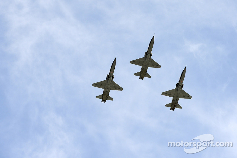 Fly-over at <b>Chicagoland Speedway</b>
