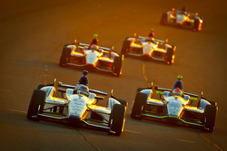 Katherine Legge, Dragon Racing Chevrolet, Josef Newgarden, Sarah Fisher Hartman Racing Honda