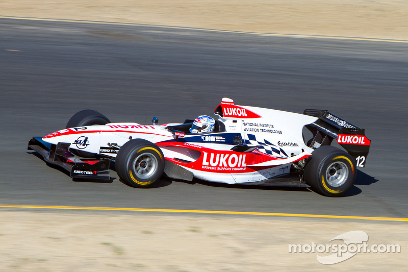 2012: третье место в AutoGP