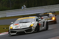 #88 JLOC Lamborghini Gallardo LP600+ GT3: Manabu Orido, Takayuki Aoki