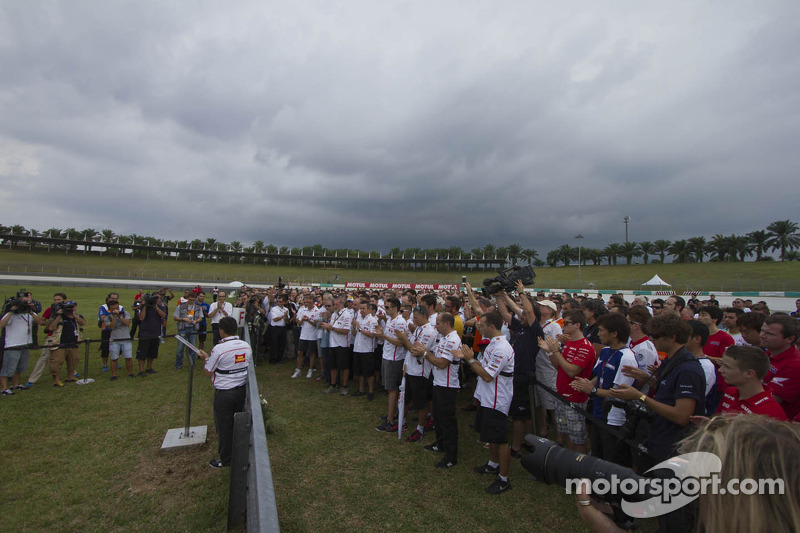 Tribute to Marco Simoncelli lead by Fausto Gresini of San Carlo Honda Gresini