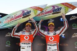 Winners Jamie Whincup and Sébastien Bourdais, Team Vodafone