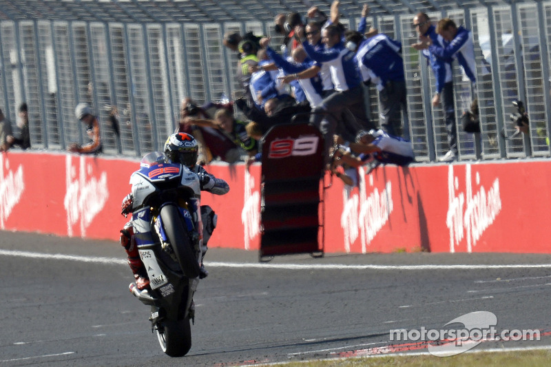 Jorge Lorenzo, Yamaha Factory Racing aan de finish met overwinning