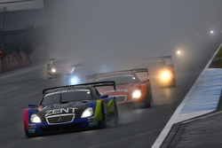 Start: #38 Lexus Team Zent Cerumo Lexus SC430: Yuji Tachikawa, Kohei Hirate leads