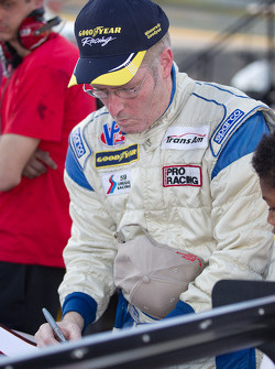 Simon Gregg