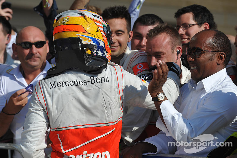 Le vainqueur Lewis Hamilton, McLaren