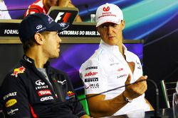 Sebastian Vettel, Red Bull Racing y Michael Schumacher, Mercedes AMG F1 in the FIA Press Conference
