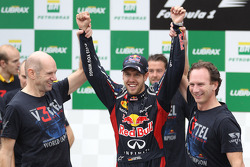 Sebastian Vettel, Red Bull Racing celebrates with the team and Adrian Newey, Red Bull Racing Chief Technical Officer and Christian Horner, Red Bull Racing Team Principal