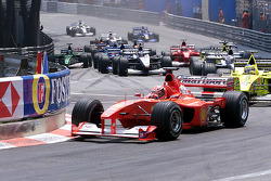 Partenza: Michael Schumacher in testa