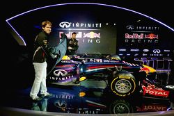 Mark Webber y Sebastian Vettel en la presentación del Red Bull Racing RB9