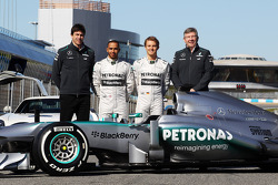 Toto Wolff, Mercedes AMG F1 Shareholder and Executive Director; Lewis Hamilton, Mercedes AMG F1 and team mate Nico Rosberg, Mercedes AMG F1; Ross Brawn, Mercedes AMG F1 Team Principal; with the new Mercedes AMG F1 W04