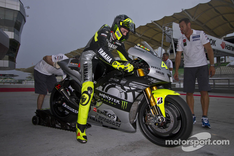 Valentino Rossi, Yamaha Fatory Racing