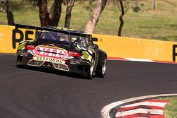 #5 VIP Petfoods Porsche GT3-R: Klark Quinn, Tony Quinn, Shane van Gisbergen