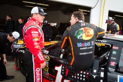 Ryan Newman, Stewart-Haas Racing Chevrolet and Tony Stewart, Stewart-Haas Racing Chevrolet