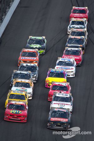 Restart: Regan Smith et Tony Stewart