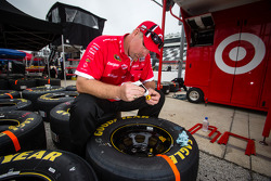 Earnhardt Ganassi Racing Chevrolet crew member prepares wheels