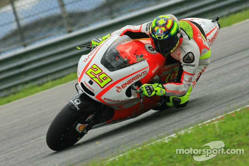 2013 - Pramac Ducati - 12º